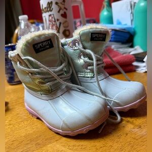 Sperry Kids' Shimmering Silver and Pink Boots